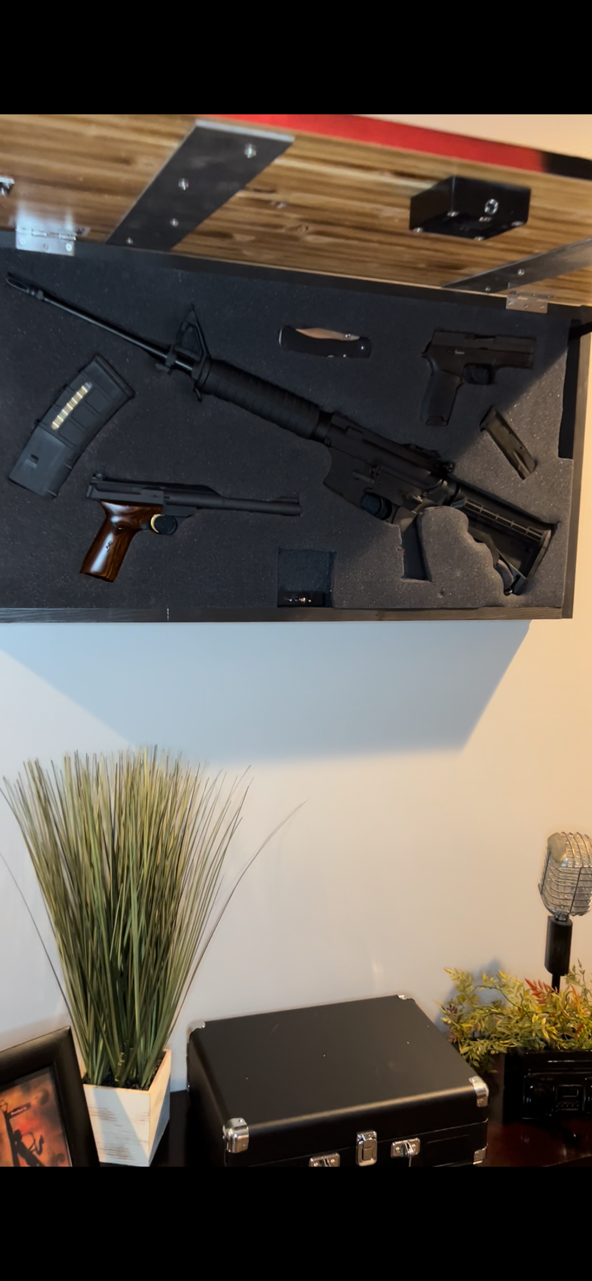 The Natural Concealment Flag - American Flag Gun Case