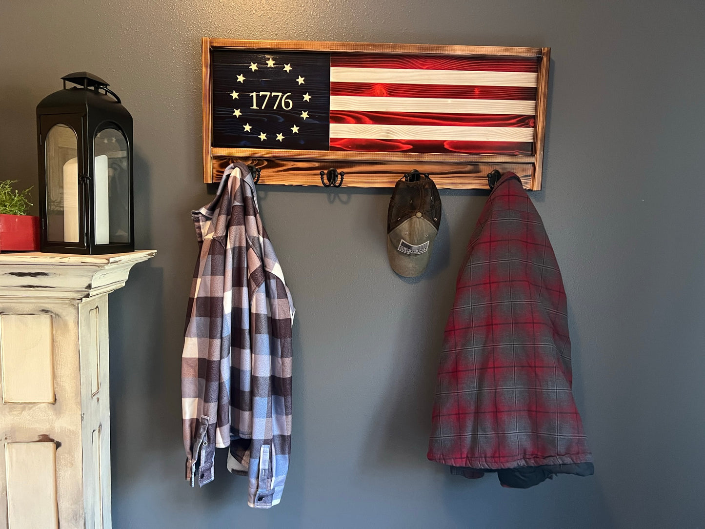 The Origianl Betsy Ross 1776 Coat/hat rack 16"  39"